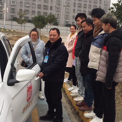 太子山中型載貨汽車駕駛員培訓(xùn)駕校 專業(yè)培訓(xùn)，安全駕駛